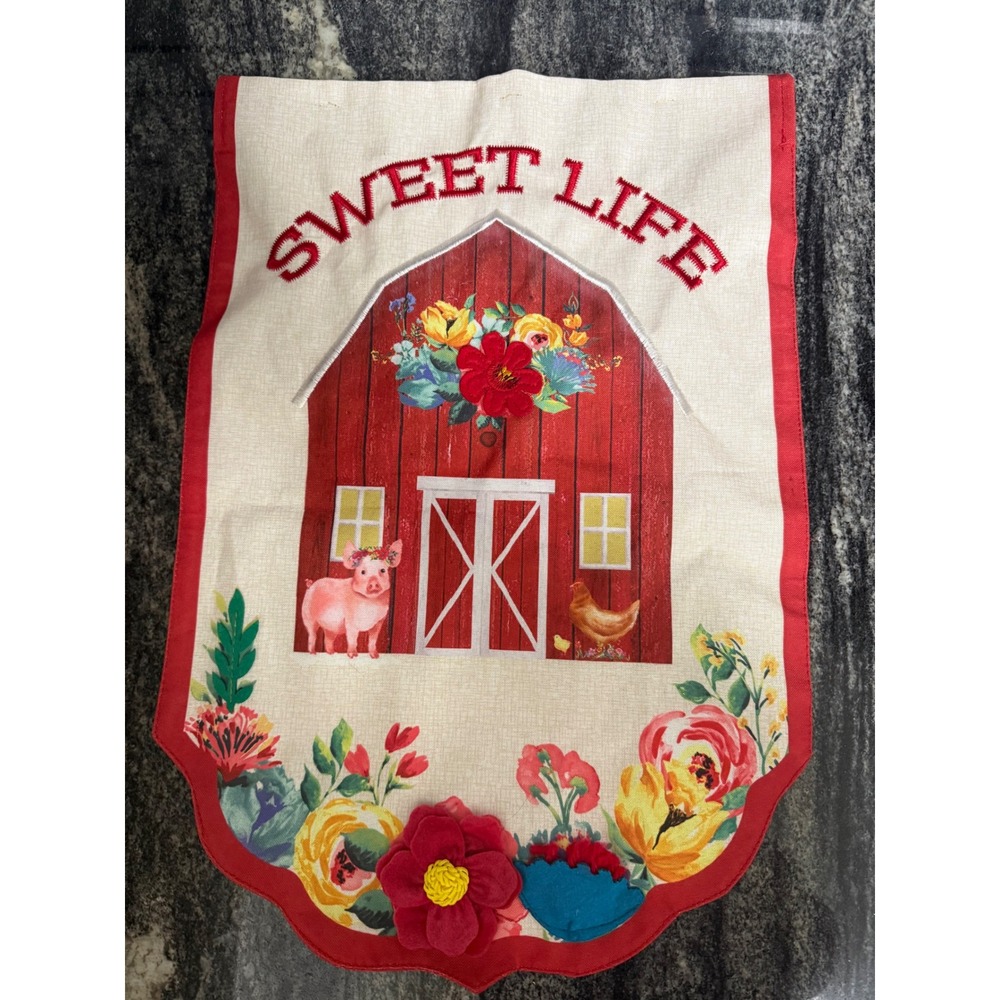 Pioneer Woman Sweet Life Garden Flag Red Barn Floral Applique Farmhouse Decor